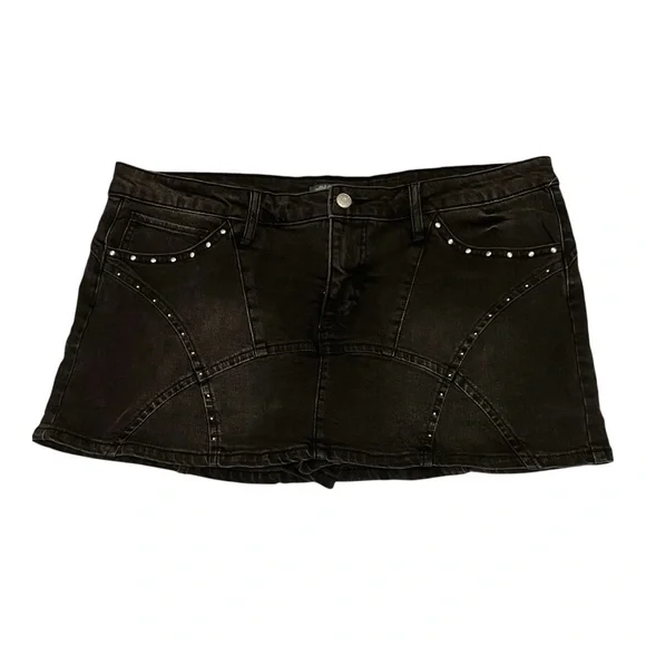 Wild Fable Women’s Black Wash Studded Denim Mini Skort Size L (NWT) - Picture 1 of 7
